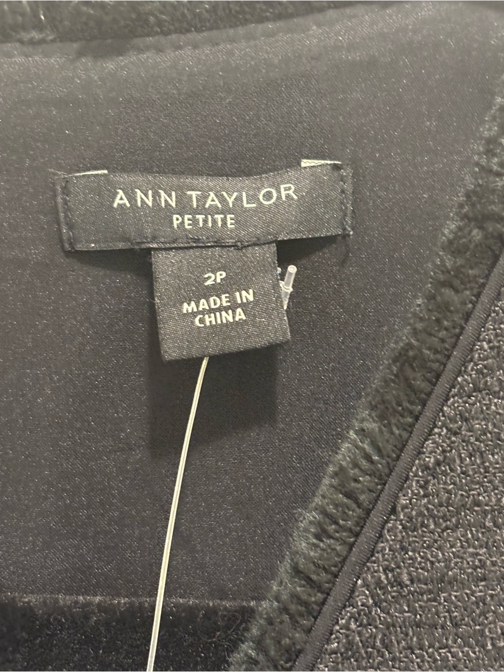 Ann Taylor NWT Black Tweed Surplice Sheath Dress Ruffle Lace Hem 2P - Picture 7 of 13